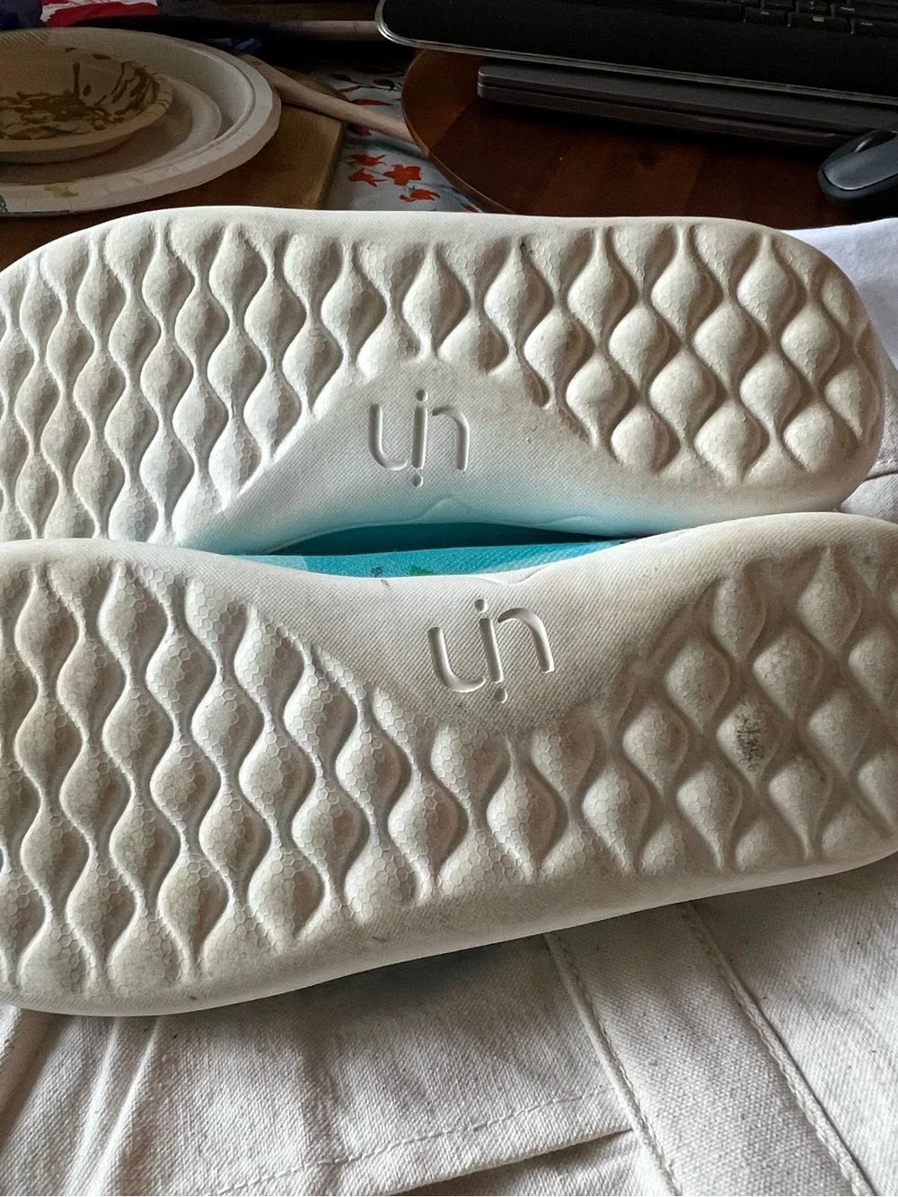 UIN lightweight turquoise